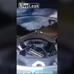 【閲覧注意】時速250kmのバイクで事故を起こした男性、もはや原型がない。