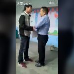 テストで不正を疑われた生徒、先生をボコボコにする動画。