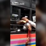 【閲覧注意】一体何が起きた？バスに乗っていた女子学生のグロ動画。