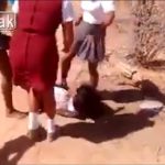 小学生のいじめ。メキシコの女の子たちが怖すぎる動画。