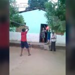 酔っぱらい同士の喧嘩。ナイフで首を切られて殺された動画。