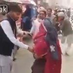 怪我をした子供を連れて物乞いする女。包帯を外してみると･･･。