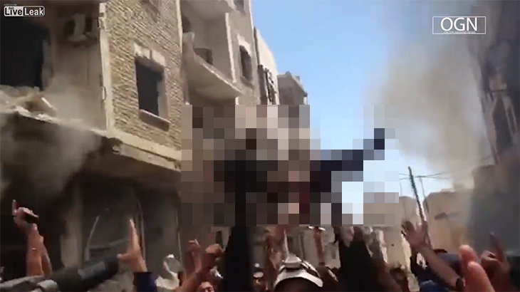 【閲覧注意】空爆された市場。焼死した子供のグロ動画。