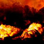 “道路の穴” にタバコをポイ捨てしたらまさかの事態に･･･。