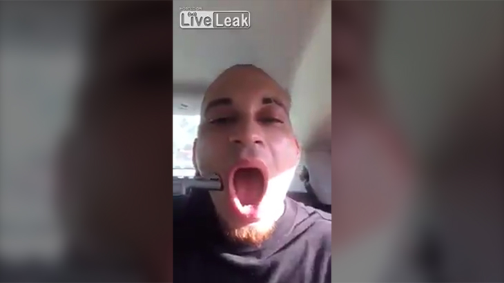 【閲覧注意】自分の頬を撃ち抜いたらどうなるんだろう？ → 実際にやってみたグロ動画。