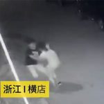 女子中学生、痴漢にマ●コ触られまくってしまう。