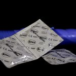 60cmの “大人のおもちゃ” をお尻に入れたら取れなくなっちゃった･･･。