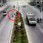 走行中に外れた “車のタイヤ” は凶器と化す。