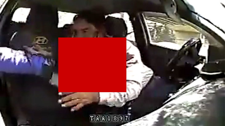 【閲覧注意】メキシコのタクシー運転手、つねに死と隣り合わせ。