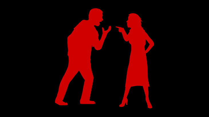 わめき散らす女を “我慢できずに” 殴ってしまった男たち。動画2本。