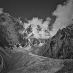 エベレストを登った人にしか分からない “この光景” 。