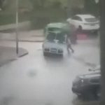 【衝撃映像】”強風の日” に外に出てはいけない理由･･･。