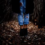 【閲覧注意】首吊り自殺をした女性の身体はこうなる →