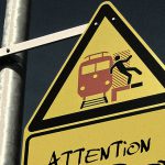 【閲覧注意】電車に飛び込むも “死にきれなかった” 男性のグロ動画･･･。