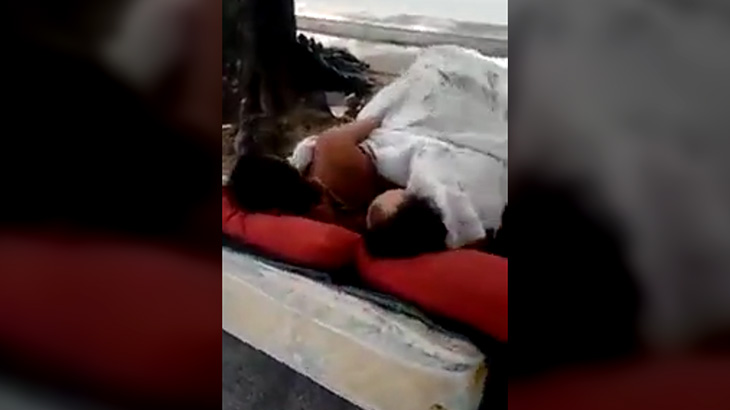 ホームレスだってセ●クスしたい。でも場所は選ばない。