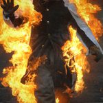 【閲覧注意】道端で “人が燃やされたり” するアフリカとかいう国。