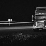 【閲覧注意】”時速150kmのトラック” に潰された男のグロ動画･･･。