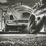 車修理中のアクシデント。”タイヤ止め” を忘れてしまった結果･･･。