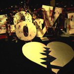 【閲覧注意】彼女にフラれた男、ビルの屋上から飛び降り自殺。