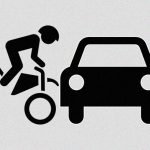 【超！閲覧注意】トラックに轢かれ “下半身がグチャグチャ” になった女性のグロ動画･･･。