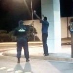 23歳の警備員、イカれた同僚に撃ち殺されてしまう。