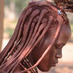 【超！閲覧注意】先住民っぽい女性が “人間の生肉” を食ってるグロ動画･･･。