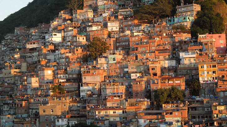 閲覧注意 ブラジルのスラム街では毎日こんなことが起きている カルマニマ