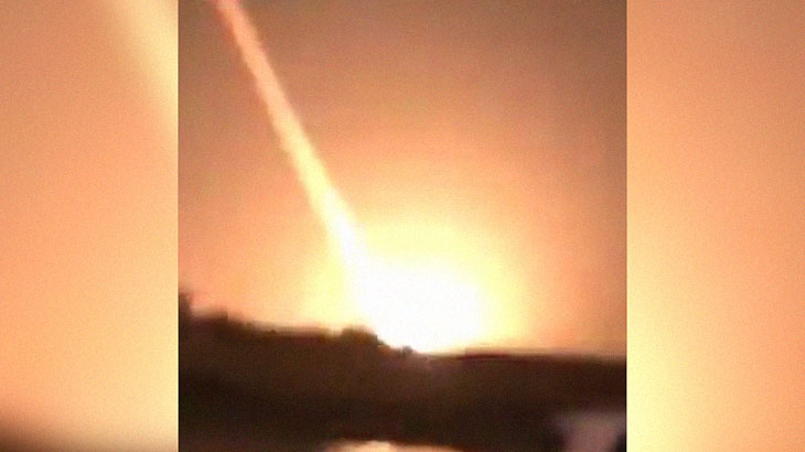 【衝撃映像】迎撃したミサイルが目の前に着弾するこの動画こわすぎ･･･。