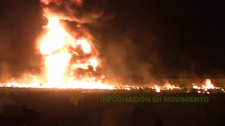 【衝撃映像】ダクトが外れガソリンが噴出 → 「盗まなきゃ！」 → 大爆発。