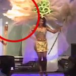 【衝撃映像】孔雀みたいな羽毛を頭につけた女性、燃える。