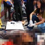 【閲覧注意】バイク事故で死亡した女の子、頭割れて脳ミソ飛び散るグロ動画。