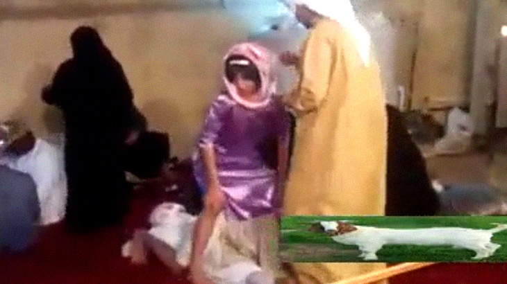 中東のストリップクラブ。何をしてるのかさっぱり分からない。