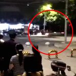 【衝撃映像】ドラッグを使用したドライバー、とんでもないスピードで人の列に突っ込んでしまう･･･。