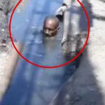 【衝撃映像】男性が潜っているここ、下水道だそうです･･･。