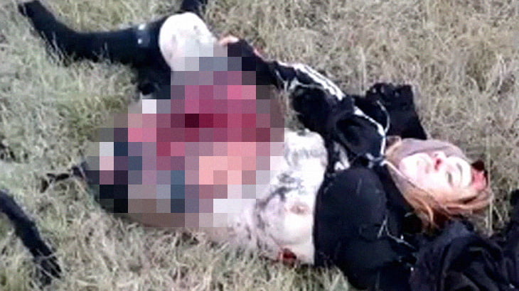 閲覧注意 自爆テロ犯の女性 腹が破裂して死亡したグロ動画 カルマニマ