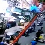 電線にハシゴを架けて作業した結果 → 電柱倒壊。