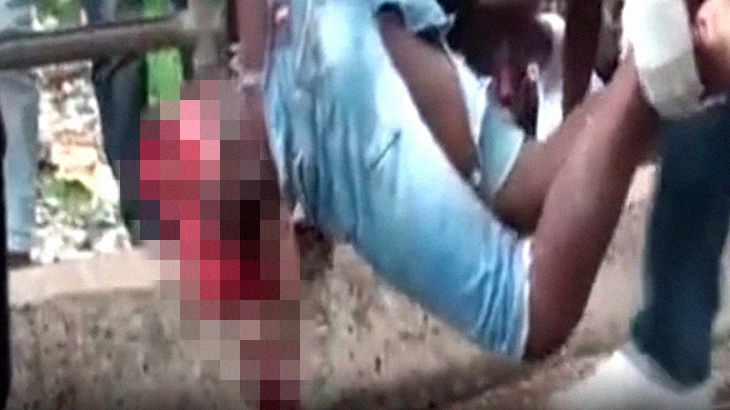 【閲覧注意】列車に胴体真っ二つにされてしまった男性のグロ動画。