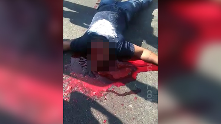 【閲覧注意】ヘッドショットされて死んだ男の顔、割れてる･･･。