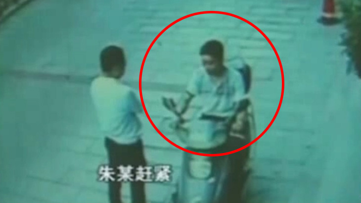 友人と話していた男性、空から降ってきたガラス版が頭にぶつかって死亡･･･。