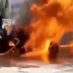 【衝撃映像】消防訓練中の隊員たち、炎に包まれて大やけど･･･。