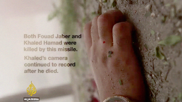 【衝撃映像】戦場カメラマンの男、最後に自分の死を撮影するはめに･･･。