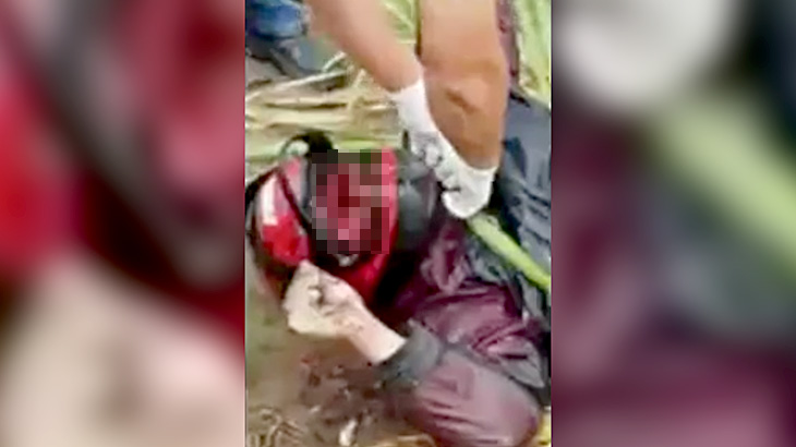 【閲覧注意】バイク事故で死亡した男性のヘルメットを外してみた結果･･･。