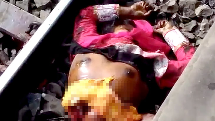 【閲覧注意】列車に胴体真っ二つにされて死んだ女性のグロ動画。