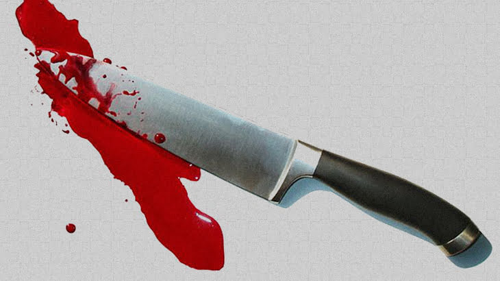 【閲覧注意】ナイフで身体の至る所を刺されて死んだ男性のグロ動画。