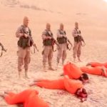 【閲覧注意】ISISに頭を撃たれて処刑される5人の男性。頭が破裂してる･･･。