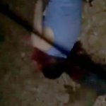 【閲覧注意】マチェーテで男の首を雑に切断するグロ動画。