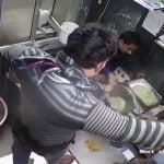 【衝撃映像】肉屋の店内で突然感電してしまう男性を撮影したアクシデント映像。
