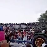 【衝撃映像】トラクター同士の綱引きイベント中に発生したアクシデント映像。