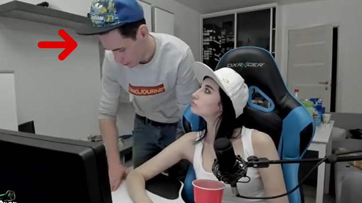 ライブ配信中にゲーマーをバカにした男、襲撃されてボコられてしまう･･･。