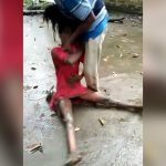 【衝撃映像】村の男に殴られまくって死んでしまった女の子。